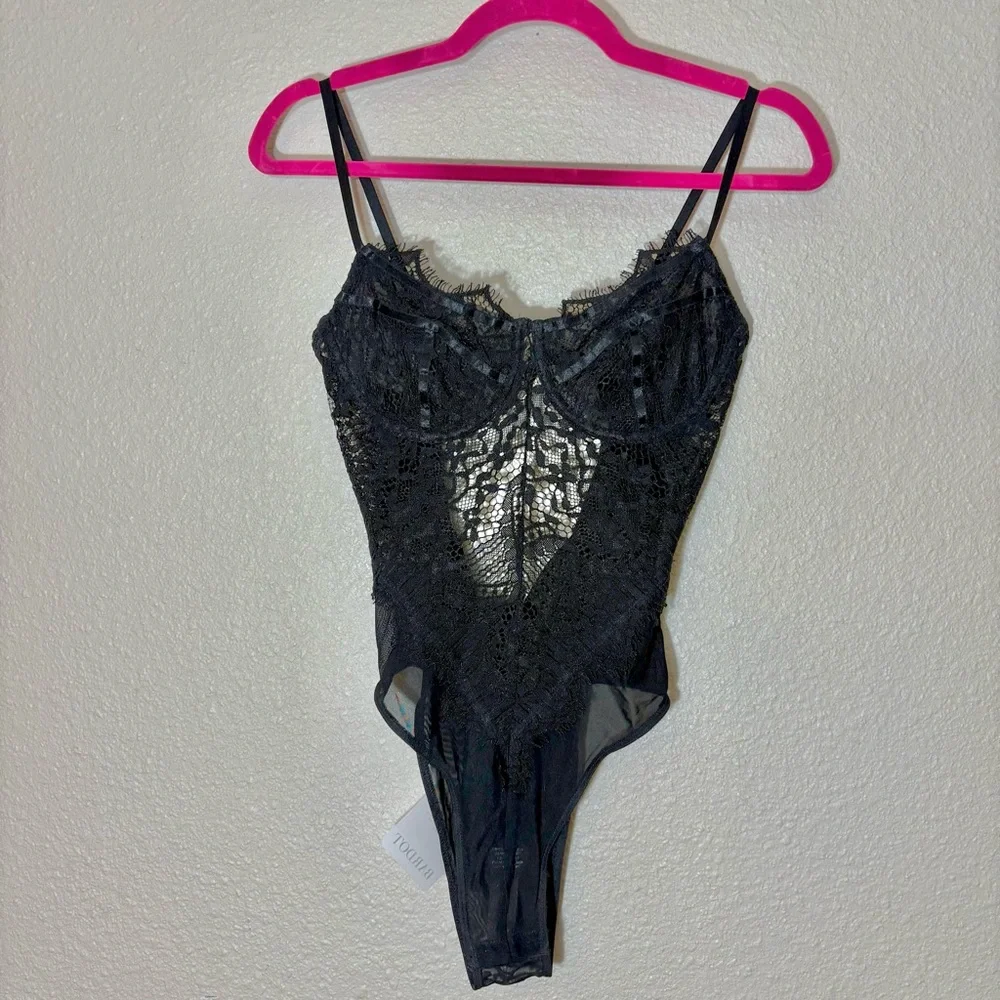 NWT Bardot Britney lace bodysuit in black Sz M - Picture 7 of 10